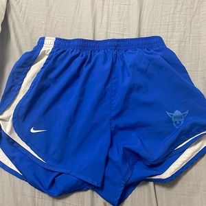 Nike shorts size small